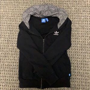 Adidas sweater